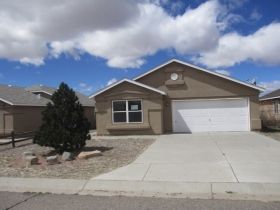 403 Camino Eric, Moriarty, NM 87035