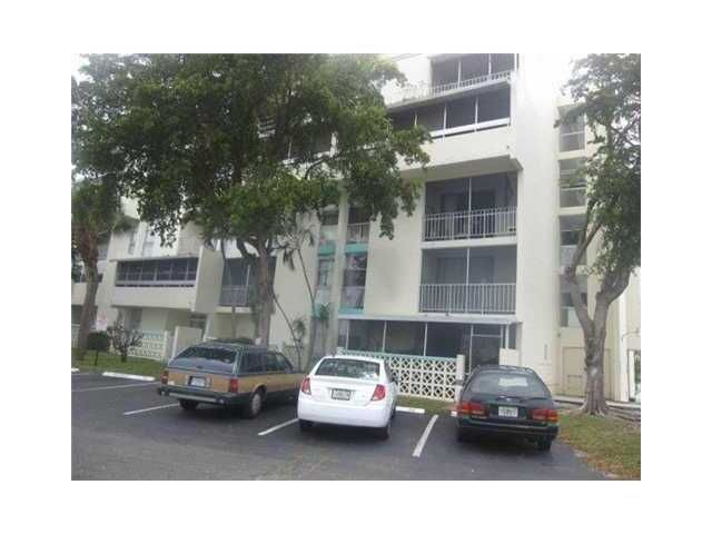 2011 NW 46TH AV # 201B, Fort Lauderdale, FL 33313