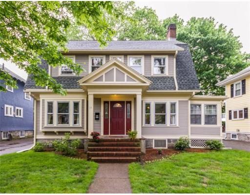 Howitt Road, West Roxbury, MA 02132