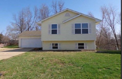 36 Sassafras Court, Saint Charles, MO 63303