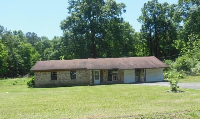 484 Currie Road, Ellisville, MS 39437