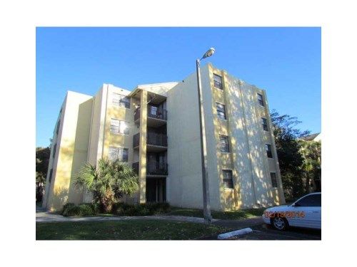 3561 SW 117 AV # 7-210, Miami, FL 33165