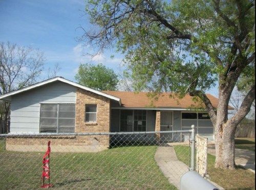 9003 Geraldine St, San Antonio, TX 78224