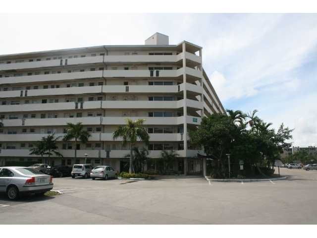 1750 Ne 191st St Apt 3061, Miami, FL 33179