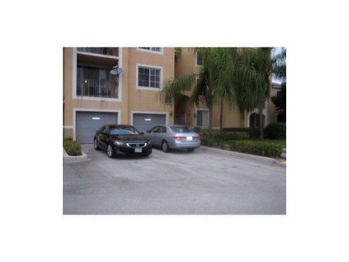 2320 E PRESERVE WY # 207, Hollywood, FL 33023