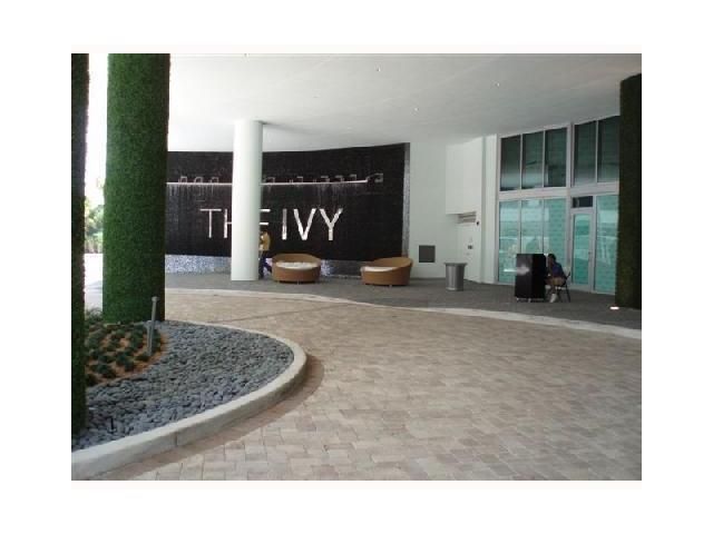 90 SW 3 ST # 1906, Miami, FL 33130