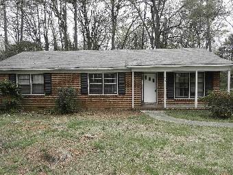 613 Aintree Rd, Charlotte, NC 28215