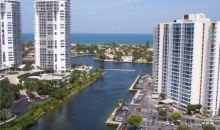 3701 N COUNTRY CLUB DR # 2101 Miami, FL 33180