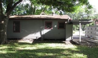 918 Maple Street, Clute, TX 77531