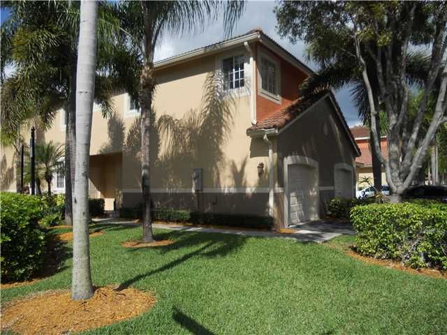 3959 San Simeon Ln, Fort Lauderdale, FL 33331