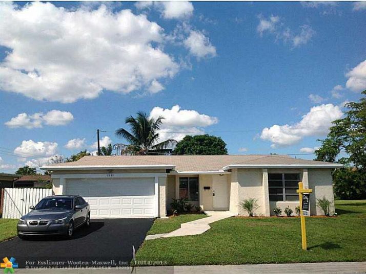 2333 NW 83RD AVE, Fort Lauderdale, FL 33322