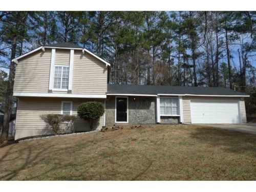 310 Fieldstone Drive, Fairburn, GA 30213