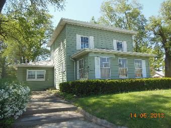 317 E Harrison St, Spiceland, IN 47385