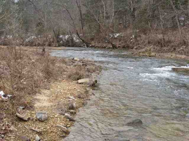 000 Reb Lane, Calico Rock, AR 72519