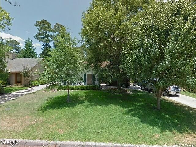 Bear Lake Dr, Kingwood, TX 77345