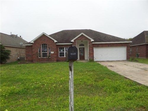 9303 Anna St, Needville, TX 77461