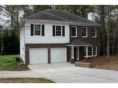 4251 Pineview Drive, Powder Springs, GA 30127