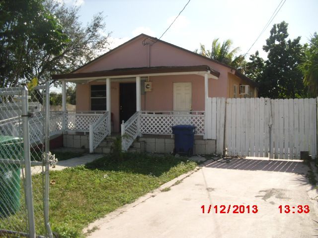 2806 Nw 51 St, Miami, FL 33142