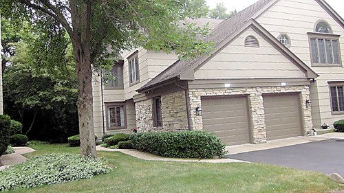 1117 Foxtail Court, Darien, IL 60561