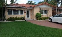 1247 WASHINGTON ST Hollywood, FL 33019