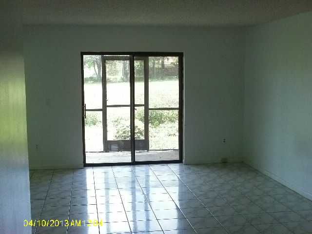 20735 NE 8 CT # 105, Miami, FL 33179