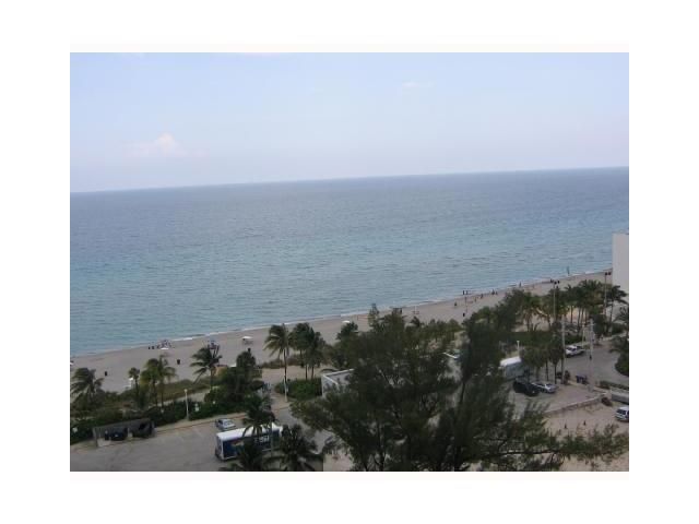 4001 OCEAN DR # 14 D, Hollywood, FL 33019