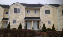 43 Stoneheights Dr Waterford, CT 06385