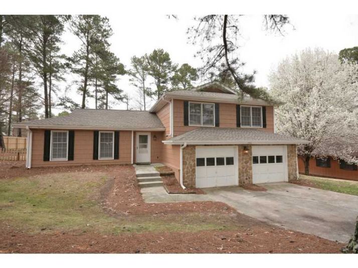 1715 Webb Gin Road, Snellville, GA 30078