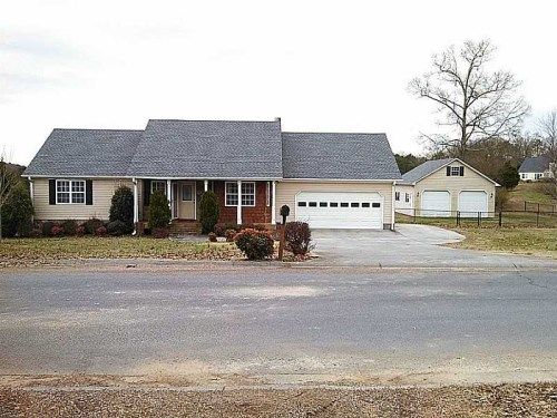 168 Oakland Drive Se, Calhoun, GA 30701