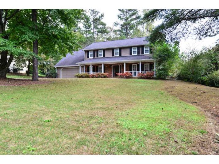 2200 Chimney Springs Drive, Marietta, GA 30062