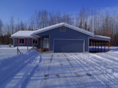 1371 Woll Road, North Pole, AK 99705