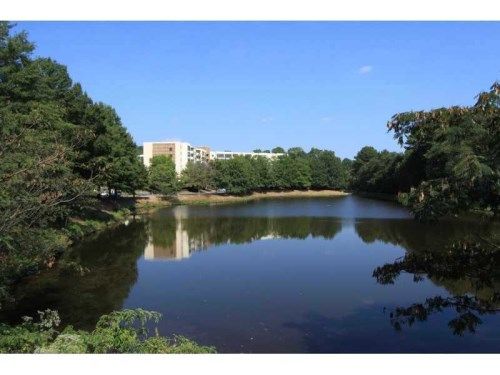 Unit 109 - 1800 Clairmont Lake, Decatur, GA 30033