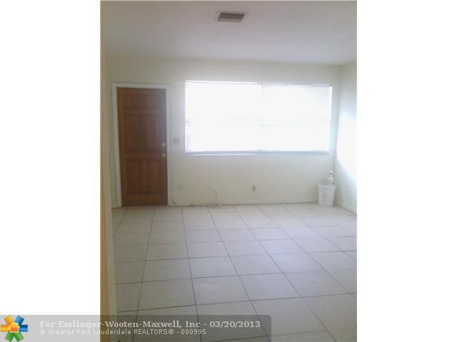 1013 SW 3RD STREET, Hallandale, FL 33009