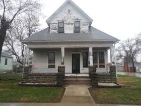 1221 N Washington St, Mexico, MO 65265