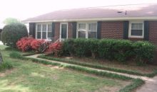 1074 Pine Street Killen, AL 35645