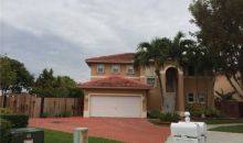 15903 SW 68 LN Miami, FL 33193