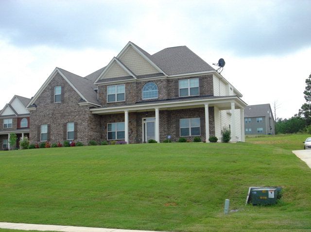 62 Bradley Dr, Fort Mitchell, AL 36856