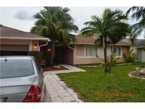 8341 SW 27 PL, Fort Lauderdale, FL 33328