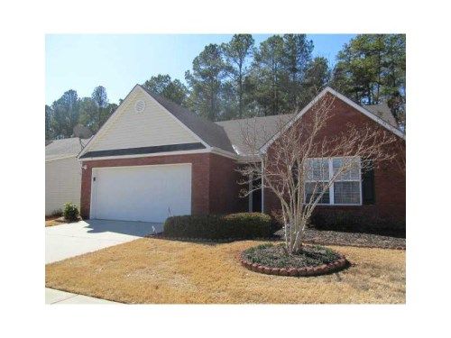 918 Village View Circle, Loganville, GA 30052