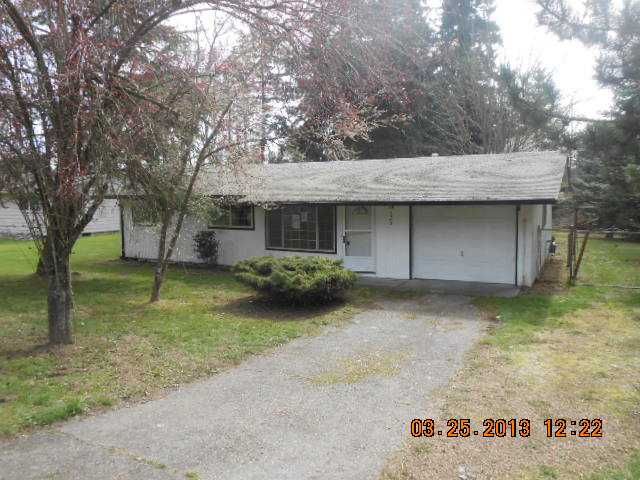 1302 Brookdale Rd E, Tacoma, WA 98445