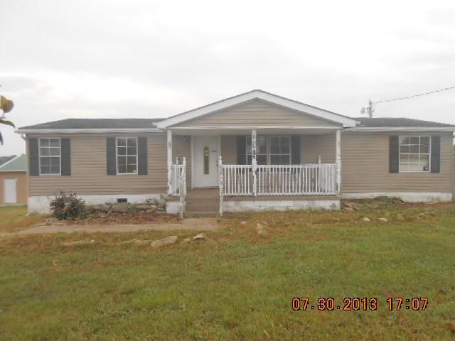 10275 Louisville Rd, Coxs Creek, KY 40013