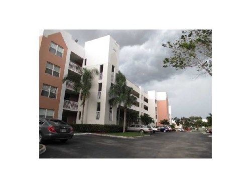 10160 NW 24 PL # 307, Fort Lauderdale, FL 33322