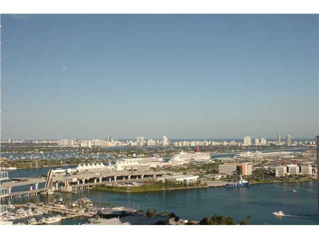 133 NE 2 AV # 3202, Miami, FL 33132