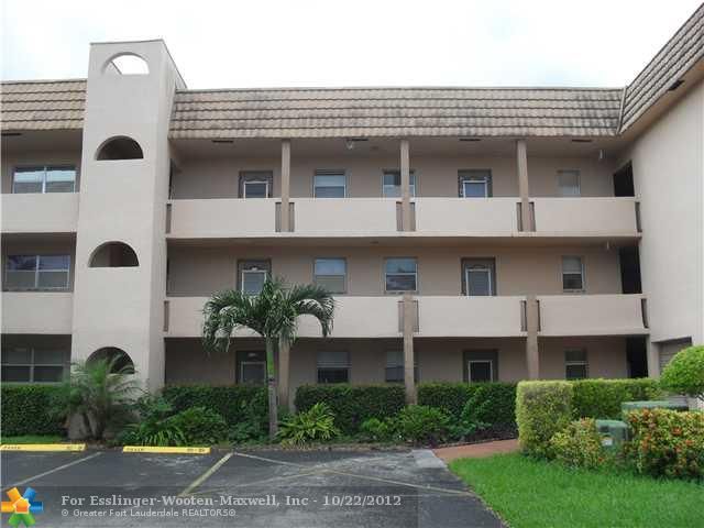 2701 E Sunrise Lakes Dr E # 302, Fort Lauderdale, FL 33322