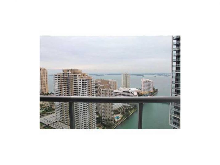 475 BRICKELL # 3207, Miami, FL 33131