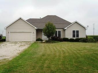 5770 W Minooka Rd, Newark, IL 60541