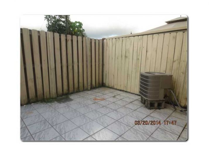 3829 SW 99 AV # 4-4, Miami, FL 33165