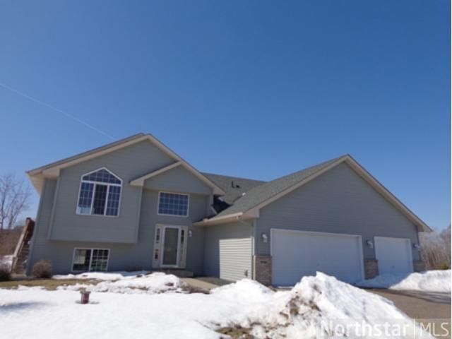 19980 Naples Ct Ne, Cedar, MN 55011