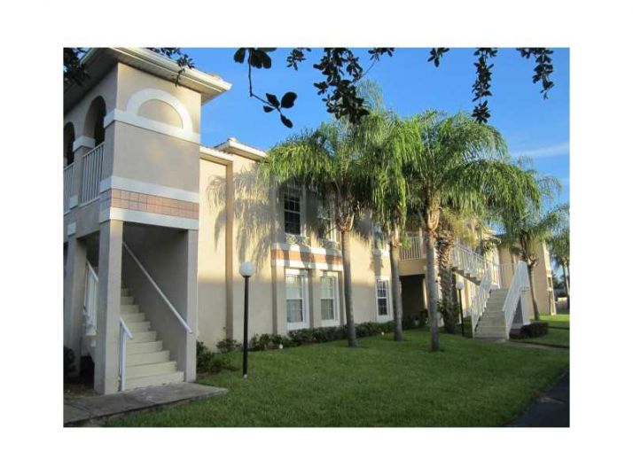 13300 Fairway Glen Dr Apt 201, Orlando, FL 32824