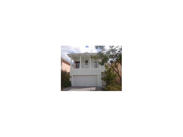 385 NE 35 AV, Homestead, FL 33033